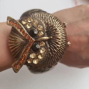 Big chunky gold tone owl bracelet